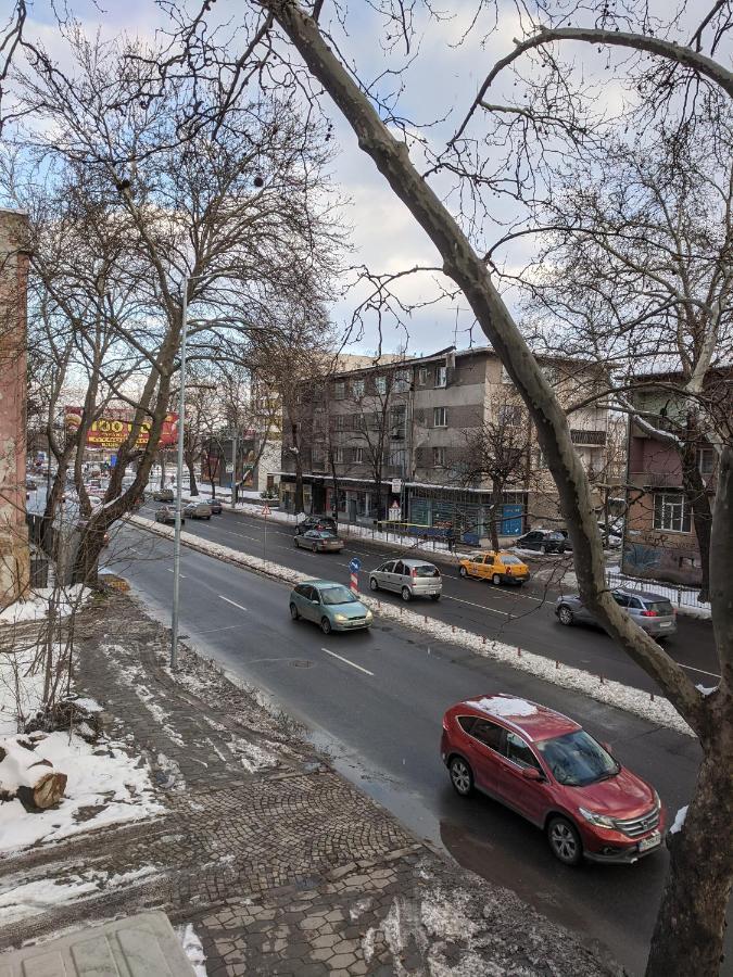 Midtown Place Apartment Doris 1 With Garage بلوفديف المظهر الخارجي الصورة